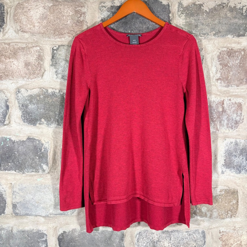 CHELSEA & THEODORE Red Heathered Crew Neck Long Sleeve Tunic Top Medium Hi-Low‎